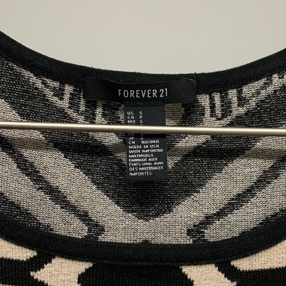 F21 Patterned Jacquard Minidress - Picture 3 of 6